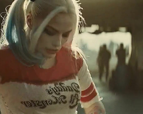 Margot Robbie Providing The Only Good Scene In Suicide Squad - Film nackt