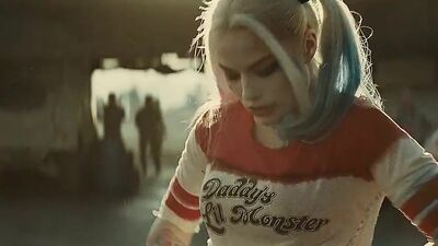 Margot Robbie Providing The Only Good Scene In Suicide Squad - Film nackt