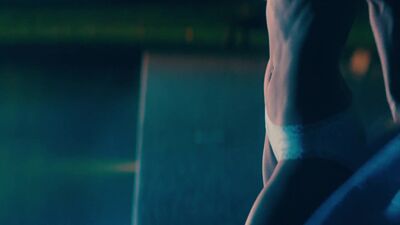 Nicky Whelan In Inconceivable - Film nackt