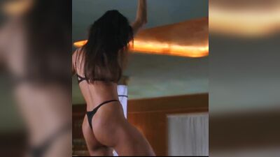 Demi Moore In 'Striptease' - Film nackt