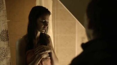 Catalina Denis In The Tunnel - Film nackt