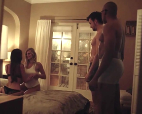 Eliza Coupe  Teri Andrez - Casual - Film nackt