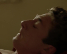 Levy Tran In Shameless - Film nackt