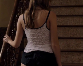 Lili Simmons Has A Nice Ass - Film nackt