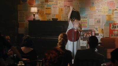 Rachel Brosnahan In 'The Marvelous Mrs. Maisel' - Film nackt
