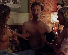 Aerica D'Amaro And Bridgett Wise - Road Trip - Film nackt