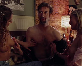 Aerica D'Amaro And Bridgett Wise - Road Trip - Film nackt