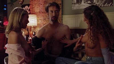 Aerica D'Amaro And Bridgett Wise - Road Trip - Film nackt