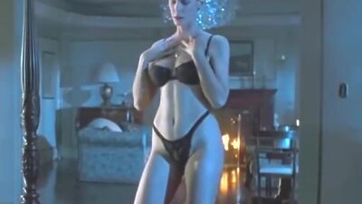 Jamie Lee Curtis In 'True Lies' - Film nackt