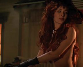 Jenny Wright In 'Young Guns II' - Film nackt