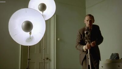 Annabel Brooks In Love Is The Devil - Film nackt