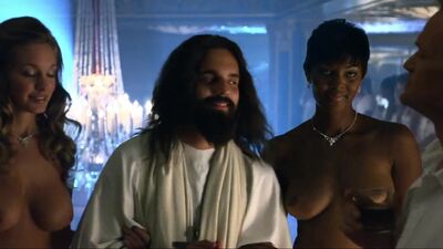 Cassie Keller  Chernise Yvette Heavenly Plot In A Very Harold  Kumar 3D Christmas - Film nackt