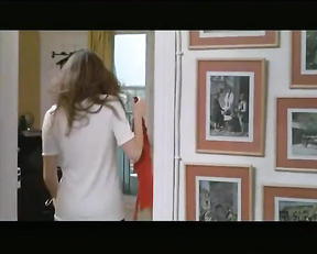 Young Marion Cotillard - Film nackt