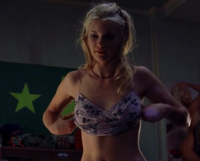 Amy Smart In 'Road Trip' - Film nackt