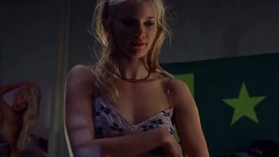 Amy Smart In 'Road Trip' - Film nackt