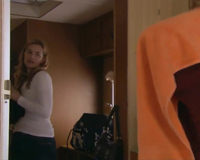 Charlotte Gregg - Underbelly - Film nackt