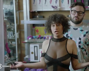Ilana Glazer's Dorky-sexy Broad City Plot - Film nackt