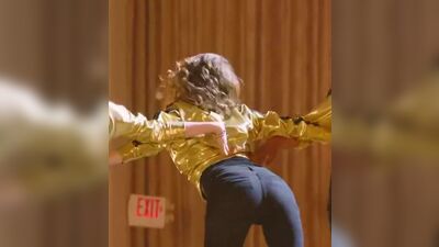 Anna Kendrick Pitch Perfect 2 Backplot - Film nackt
