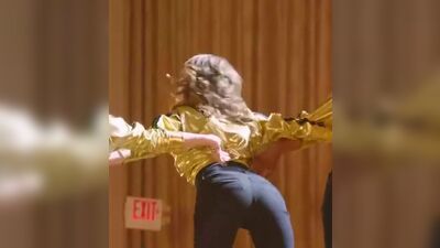 Anna Kendrick Pitch Perfect 2 Backplot - Film nackt