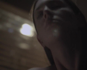 Sarah Hagan In 'Sun Choke' - Film nackt