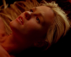 Anna Paquin - True Blood - S01E07 - Film nackt