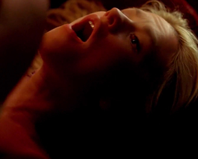 Anna Paquin - True Blood - S01E07 - Film nackt