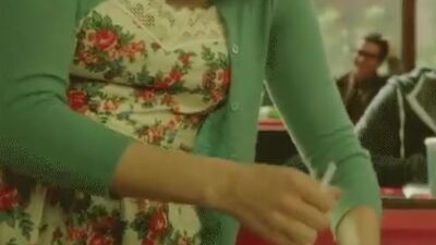 Alison Brie In Community TV Show - Film nackt