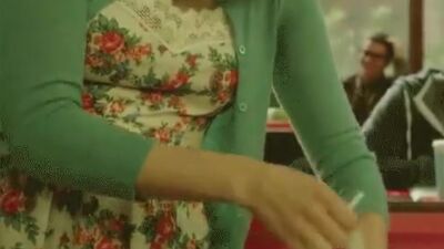 Alison Brie In Community TV Show - Film nackt