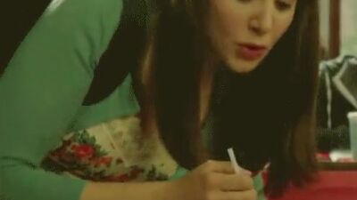 Alison Brie In Community TV Show - Film nackt