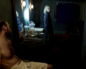 Valérie Maes's Milf Plot In "Chroniques Sexuelles D'une Famille D'Aujourd'hui" - Film nackt