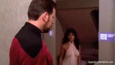Deanna Troi - Film nackt