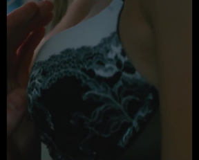 Victoria Justice - Making Out - Film nackt