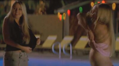 Amber Heard And Amanda Seyfried Topless - Film nackt
