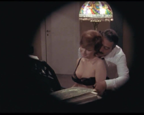 Edwige Fenech - L'insegnante Viene A Casa 1978 - Film nackt