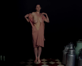 Nathalie Tetrel In Fou D'amour - Film nackt