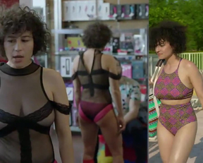 Ilana Glazer nude - Broad City