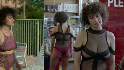 Ilana Glazer nude - Broad City