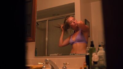 Kaitlyn Sapp - Clowntown - Film nackt
