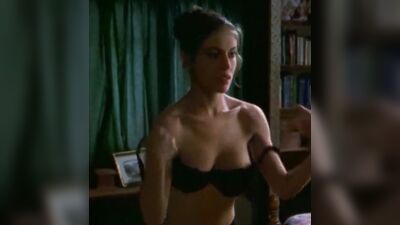 Alyssa Milano - Outer Limits - Film nackt