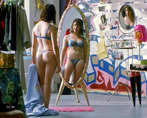 Alanna Ubach - Nobody Knows Anything - Film nackt