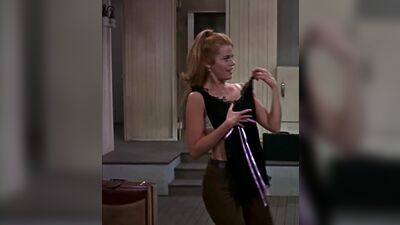 Jane Fonda Shaking Her Plot In Barefoot In The Park - Film nackt