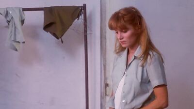 Kimberley Kates  Lucie Benesova - Chained Heat II - Film nackt