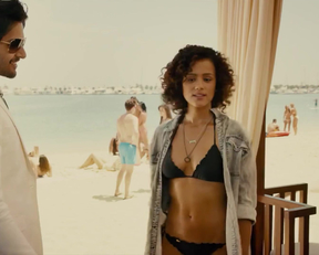 Nathalie Emmanuel's Slow Motion And Jiggly Plot - Film nackt