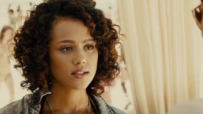 Nathalie Emmanuel's Slow Motion And Jiggly Plot - Film nackt