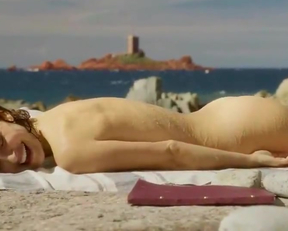 Natalie Portman In 'Planetarium' - Film nackt