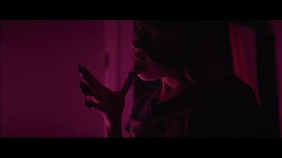Aubrey Plaza Is A Slutty Catwoman In Ingrid Goes West - Film nackt