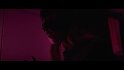 Aubrey Plaza Is A Slutty Catwoman In Ingrid Goes West - Film nackt
