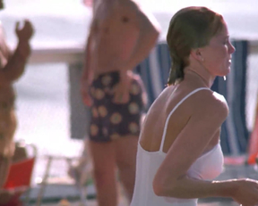 Janet Jones - The Flamingo Kid - Film nackt