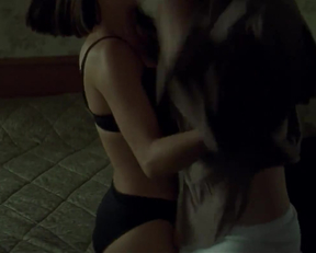 Salma Hayek Undressing Plot In Chain Of Fools - Film nackt