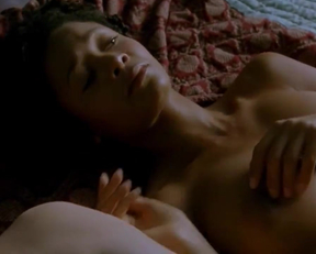 Thandie Newton In Besieged - Film nackt